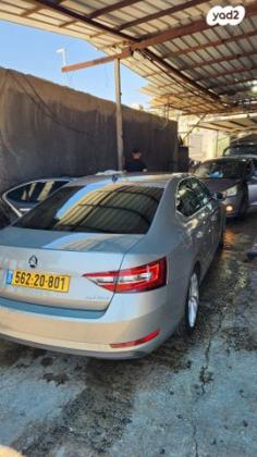 סקודה סופרב (עד 2019) Style אוט' 1.4 (150 כ"ס) בנזין 2018 למכירה בנתניה