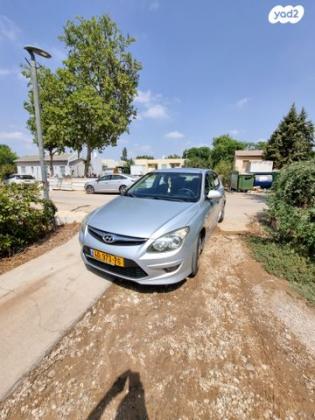 יונדאי i30 Inspire אוט' 1.6 (126 כ''ס) בנזין 2011 למכירה בברור חיל
