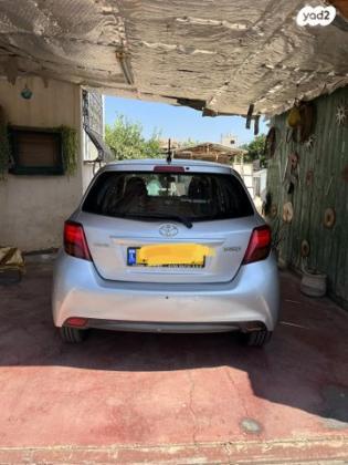 טויוטה יאריס Sol אוט' 1.3 (99 כ"ס) בנזין 2016 למכירה בפרדס חנה כרכור