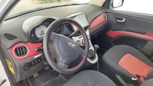 יונדאי i10 GL ידני 1.1 (69 כ''ס) בנזין 2010 למכירה בחיפה