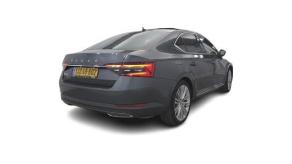 סקודה סופרב (2019 ואילך) L&K FL אוט' 2.0 (190 כ''ס) בנזין 2021 למכירה ב