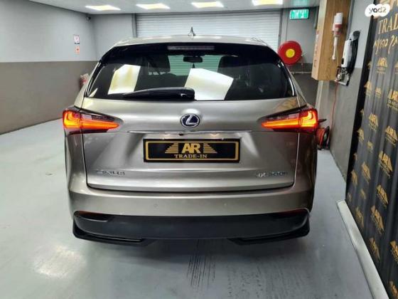 לקסוס NX 4X4 NX300H Premium הייבריד אוט' 2.5 (155 כ''ס) בנזין 2017 למכירה בראשון לציון