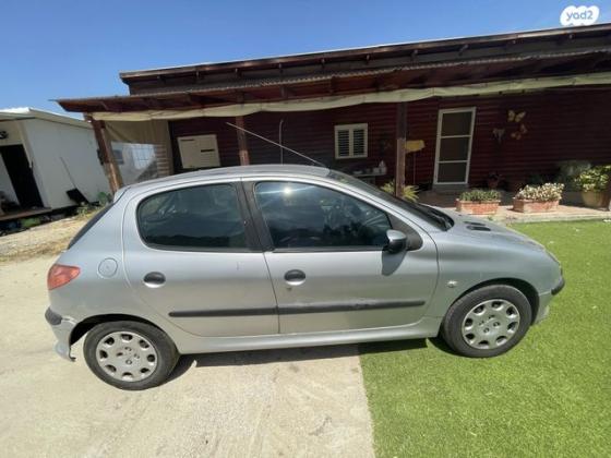 פיג'ו 206 One Line PK אוט' 1.6 (110 כ''ס) בנזין 2006 למכירה במטע