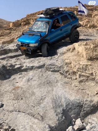 קיה ספורטז' 4X4 DLX אוט' 2.0 (128 כ''ס) בנזין 2000 למכירה בבת ים