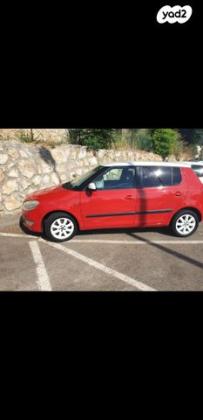 סקודה פאביה Elegance אוט' 1.2 (105 כ''ס) בנזין 2011 למכירה בחיפה