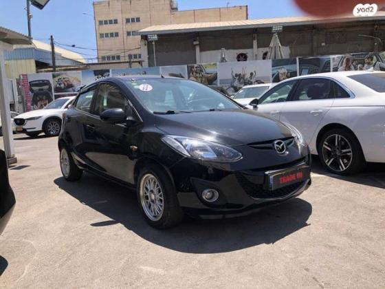 מאזדה H Dynamic אוט' 1.5 (103 כ"ס) בנזין 2013 למכירה בבת ים