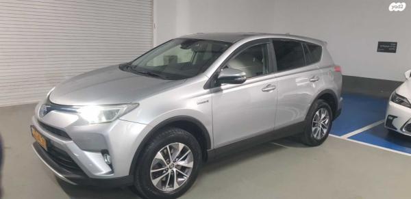 טויוטה RAV4 הייבריד Premium הייבריד אוט' 2.5 (155 כ''ס) בנזין 2018 למכירה בראשון לציון