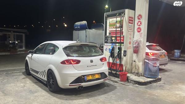 סיאט לאון Le Copa Plus אוט' 5 דל' 1.8 (160 כ"ס) בנזין 2012 למכירה במעלה אדומים
