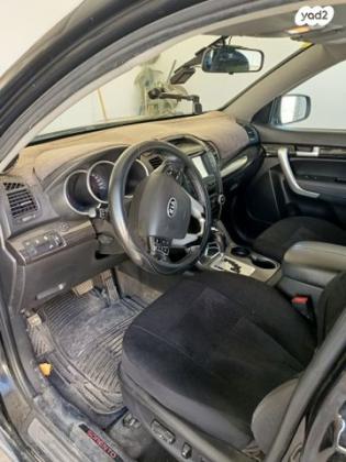 קיה סורנטו 4X4 Premium אוט' דיזל 7 מק' 2.2 (197 כ''ס) דיזל 2012 למכירה באופקים