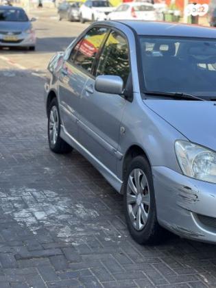 מיצובישי לנסר קלאסיק Premium אוט' 1.6 (98 כ''ס) בנזין 2008 למכירה בראשון לציון