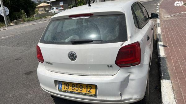 פולקסווגן פולו Trendline אוט' 5 דל' 1.4 (85 כ''ס) בנזין 2013 למכירה בבית שאן