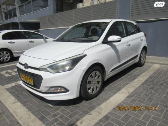 יונדאי i20 Inspire אוט' 1.4 (100 כ''ס) [2015 ואילך] בנזין 2016 למכירה באשדוד