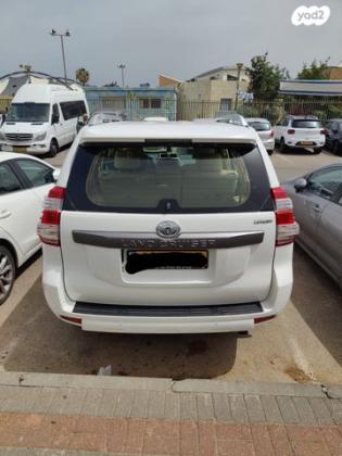 טויוטה לנד קרוזר ארוך 4X4 Luxury אוט' דיזל 7 מק' 2.8 (177 כ"ס) דיזל 2016 למכירה בפתח תקווה
