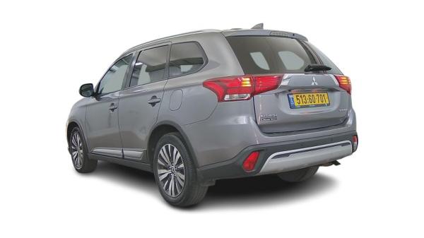 מיצובישי אאוטלנדר Instyle אוט' 7 מק' 2.0 (150 כ"ס) בנזין 2018 למכירה ב