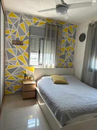 יעקב מרידור 8 (גני ברנע)