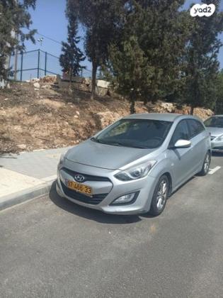 יונדאי i30 Inspire סטיישן אוט' 1.6 (135 כ"ס) בנזין 2015 למכירה בבאר שבע