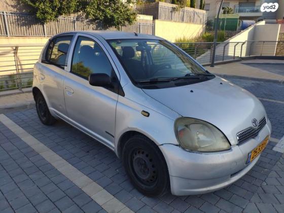 טויוטה יאריס Sol אוט' 1.3 (87 כ''ס) בנזין 2003 למכירה ביקנעם עילית