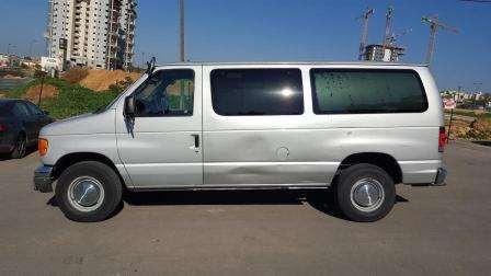 פורד אקונוליין קצר דיזל 2006 למכירה בבאר יעקב