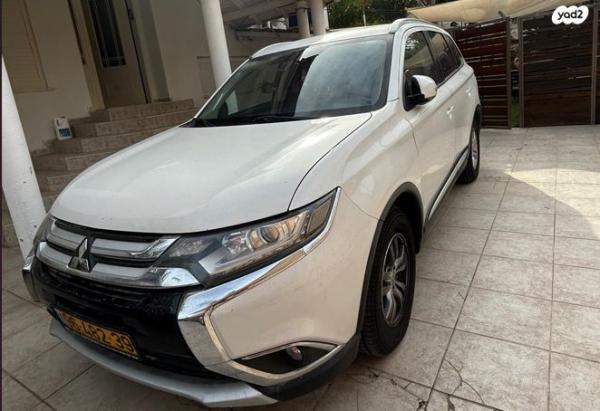 מיצובישי אאוטלנדר Instyle אוט' 7 מק' 2.0 (150 כ"ס) בנזין 2017 למכירה בירחיב