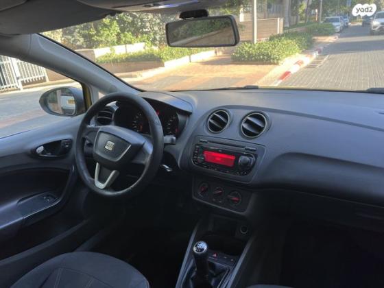 סיאט איביזה Reference ידני 5 דל' 1.4 (85 כ"ס) בנזין 2012 למכירה בראשון לציון