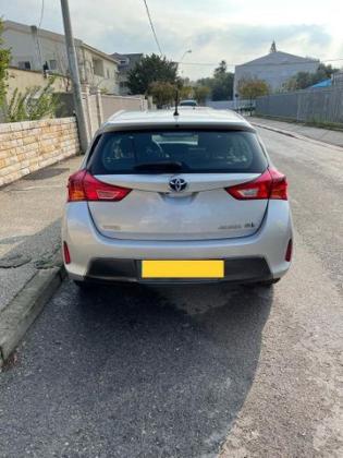 טויוטה אוריס הייבריד T2 הייבריד אוט' 1.8 (99 כ"ס) בנזין 2015 למכירה בחיפה