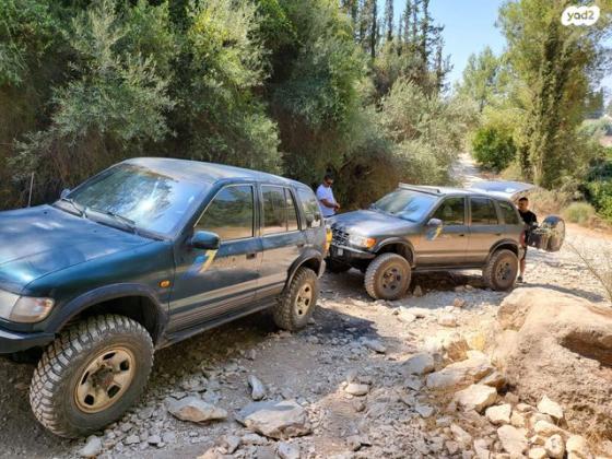 קיה ספורטז' 4X4 DLX אוט' 2.0 (128 כ''ס) בנזין 2001 למכירה בפתח תקווה