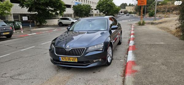 סקודה סופרב (עד 2019) Ambition אוט' 1.5 (150 כ''ס) בנזין 2019 למכירה בירושלים