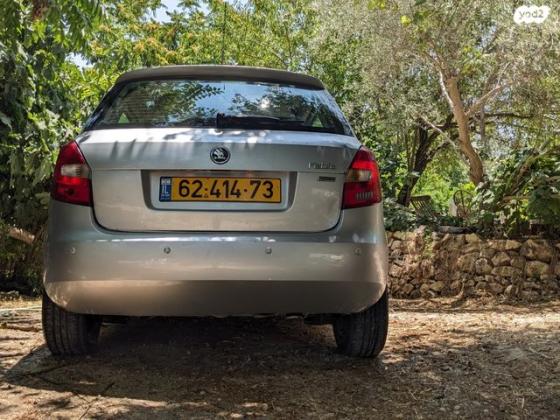 סקודה פאביה Ambiente ידני 1.4 (86 כ''ס) בנזין 2011 למכירה בבית זית