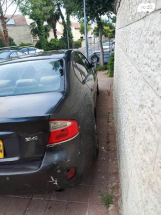 סובארו B4 4X4 R סדאן אוט' 2.0 (150 כ''ס) בנזין 2008 למכירה בירושלים