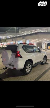 טויוטה לנד קרוזר קצר 4X4 Luxury אוט' דיזל 2.8 (177 כ"ס) דיזל 2018 למכירה בחיפה