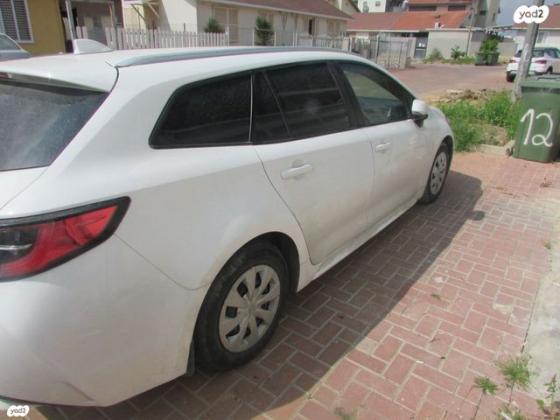 טויוטה קורולה הייבריד Space סטיישן אוט' 1.8 (98 כ''ס) בנזין 2019 למכירה באופקים