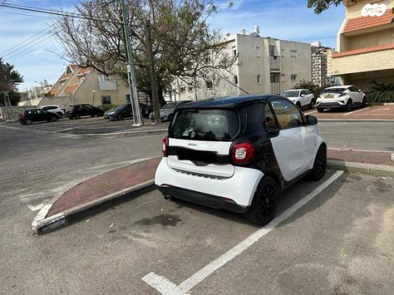 סמארט פורטו Launch Edition קופה אוט' 1.0 (71 כ"ס) בנזין 2016 למכירה ברמת גן