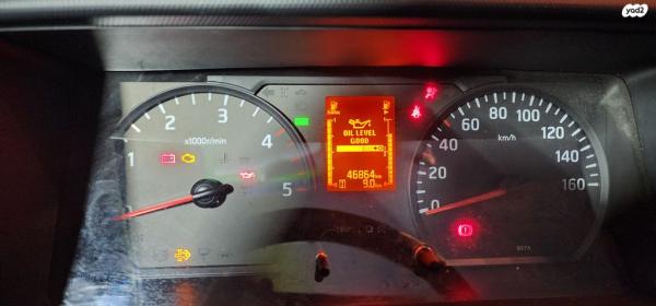 ניסאן קבסטאר דאבל קבינה ידני דיזל + ארגז 3.0 (150 כ''ס) 4.0 טון דיזל 2017 למכירה בכפר סבא