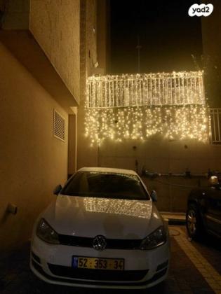 פולקסווגן גולף Trendline אוט' 5 דל' 1.4 (125 כ''ס) בנזין 2015 למכירה בנצרת