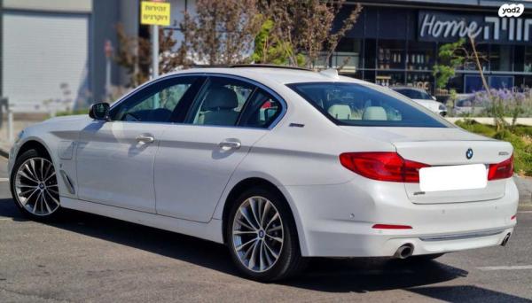 ב.מ.וו סדרה 5 530E IPer Exclusive הייבריד אוט' 2.0 (252 כ"ס) היברידי חשמל / בנזין 2018 למכירה בראשון לציון