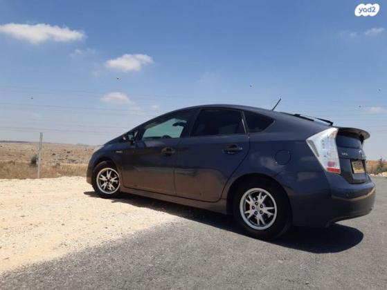 טויוטה פריוס GLI הייבריד אוט' 1.8 (99 כ"ס) בנזין 2011 למכירה באלעד
