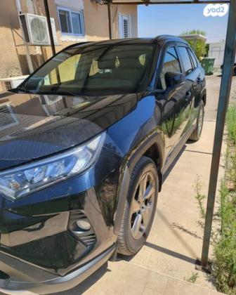 טויוטה RAV4 ארוך Extreme אוט' 2.0 (175 כ''ס) בנזין 2021 למכירה בפעמי תש"ז