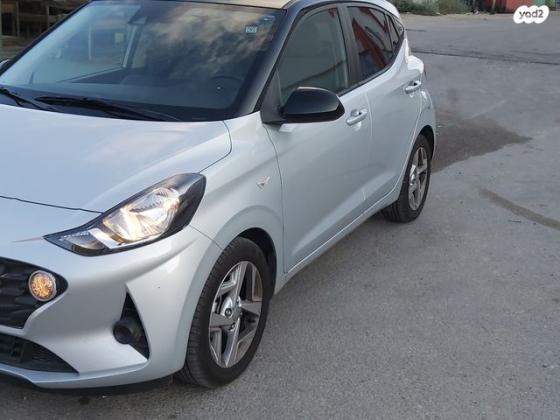 יונדאי i10 Prime Plus אוט' 1.2 (84 כ''ס) בנזין 2023 למכירה ביבנה