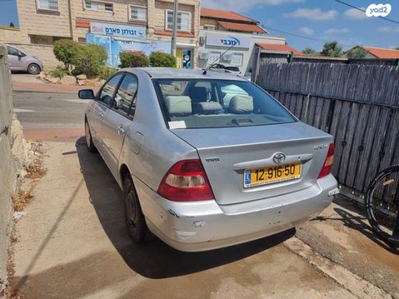 טויוטה קורולה GLI אוט' 1.6 (110 כ''ס) בנזין 2003 למכירה בעתלית