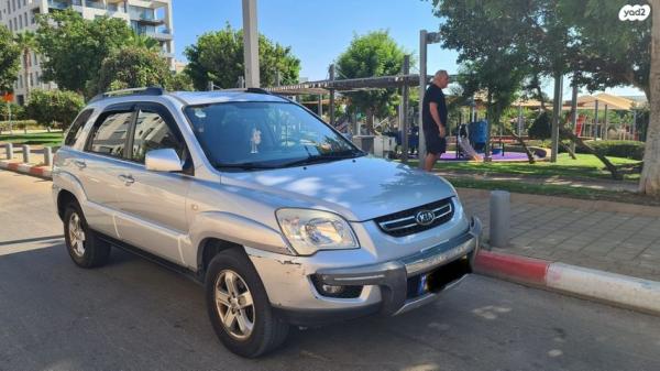 קיה ספורטז' 4X4 LX אוט' 2.7 (175 כ''ס) בנזין 2009 למכירה בתל אביב יפו