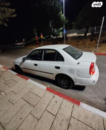 יונדאי אקסנט (עד 2012) Esteem אוט' 4 דל' 1.5 (91 כ''ס בנזין 2001 למכירה בירושלים