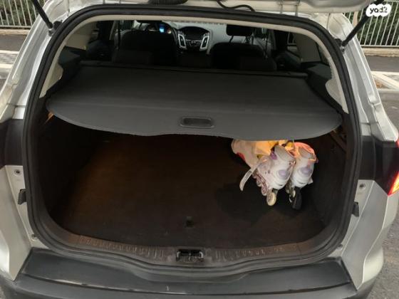 פורד פוקוס Trend סטיישן אוט' 1.6 (125 כ''ס) בנזין 2014 למכירה בחיפה