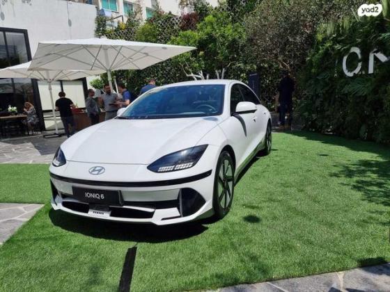 יונדאי איוניק 6 Limited אוטו' 4X2 חשמלי (228 כ"ס) חשמלי 2023 למכירה בחיפה