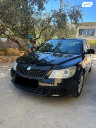 סקודה אוקטביה Ambiente אוט' 1.2 (105 כ''ס) בנזין 2011 למכירה בירכא