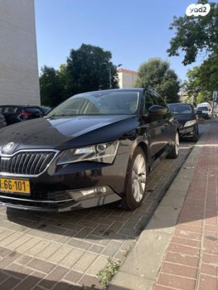 סקודה סופרב (עד 2019) Style אוט' 1.8 (180 כ''ס) בנזין 2018 למכירה בבית חשמונאי
