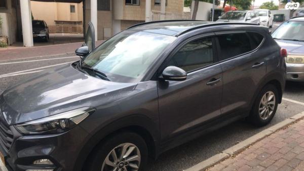 יונדאי טוסון Panoramic אוט' בנזין 2.0 (155 כ"ס) בנזין 2018 למכירה בחיפה