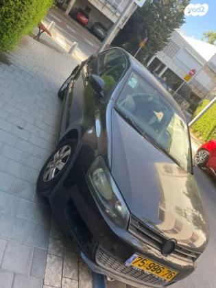 פולקסווגן פולו Trendline אוט' 5 דל' 1.4 (85 כ''ס) בנזין 2012 למכירה בתל אביב יפו