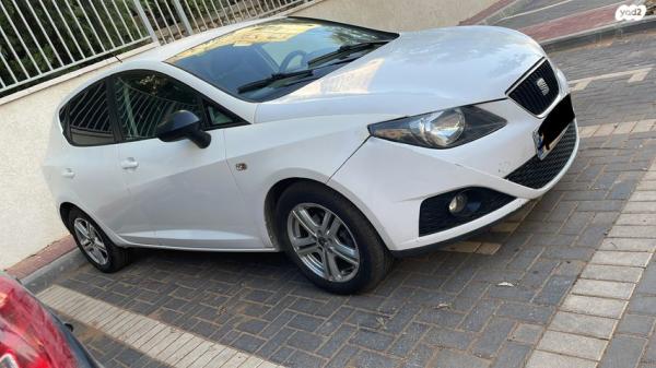 סיאט איביזה Reference אוט' 5 דל' 1.6 (105 כ''ס) בנזין 2011 למכירה בבאר שבע