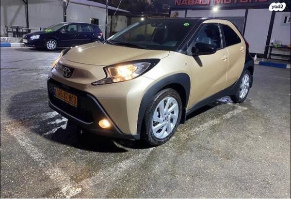 טויוטה אייגו קרוס (AYGO X) Pulse הצ'בק 4X2 אוט' 1.0 (72 כ"ס) בנזין 2022 למכירה בירושלים