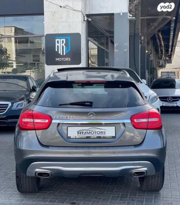 מרצדס GLA GLA200 Activity Edition אוט' 1.6 (156 כ''ס) בנזין 2016 למכירה בחולון